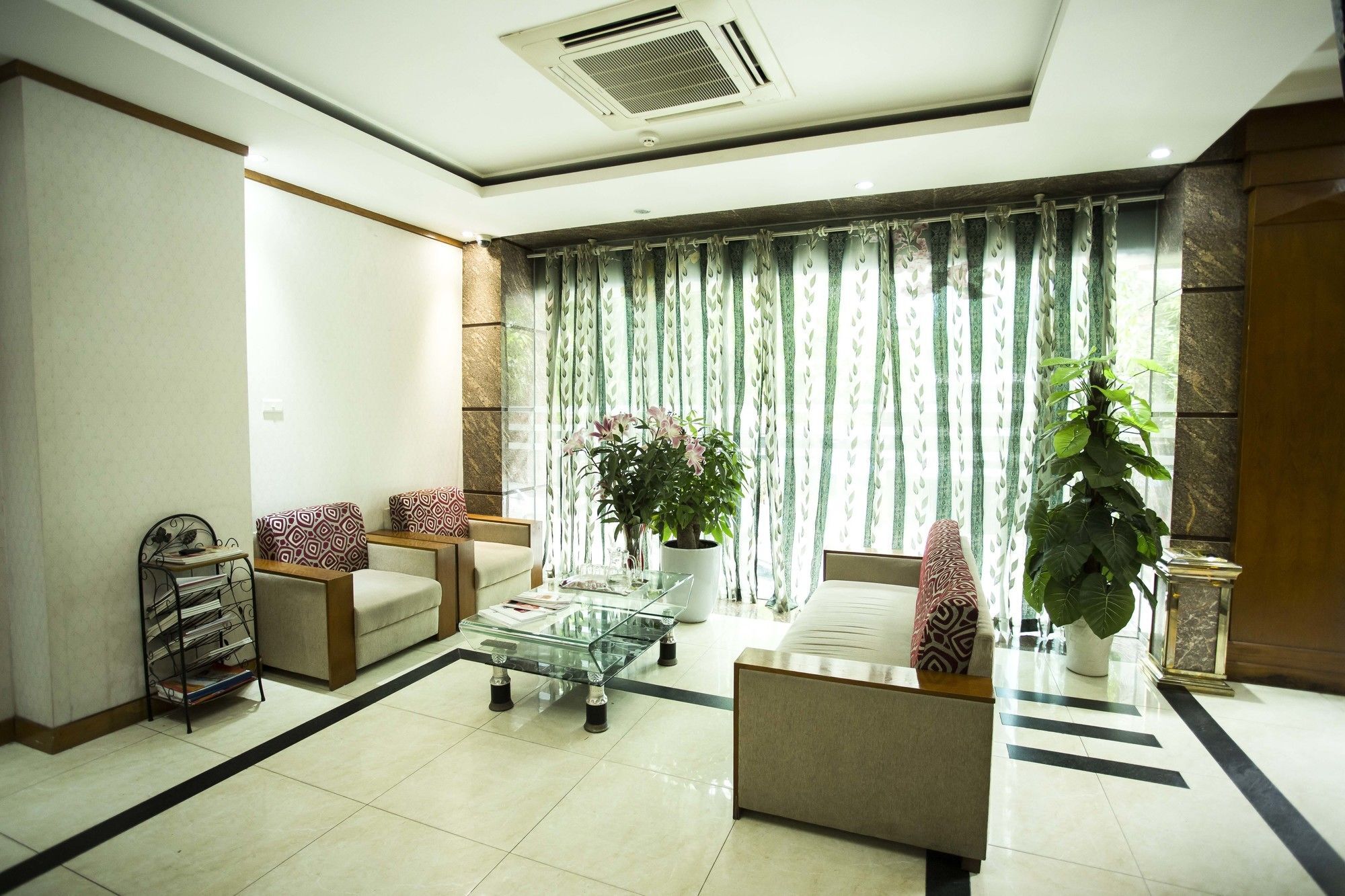 New Lotus Hotel Hanoi Exteriör bild