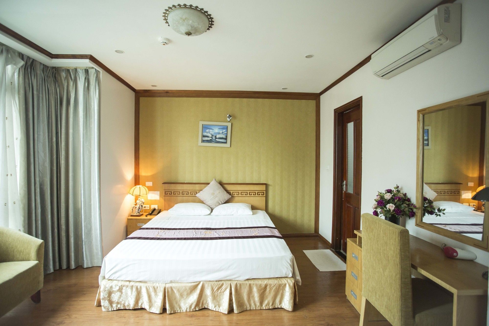 New Lotus Hotel Hanoi Exteriör bild