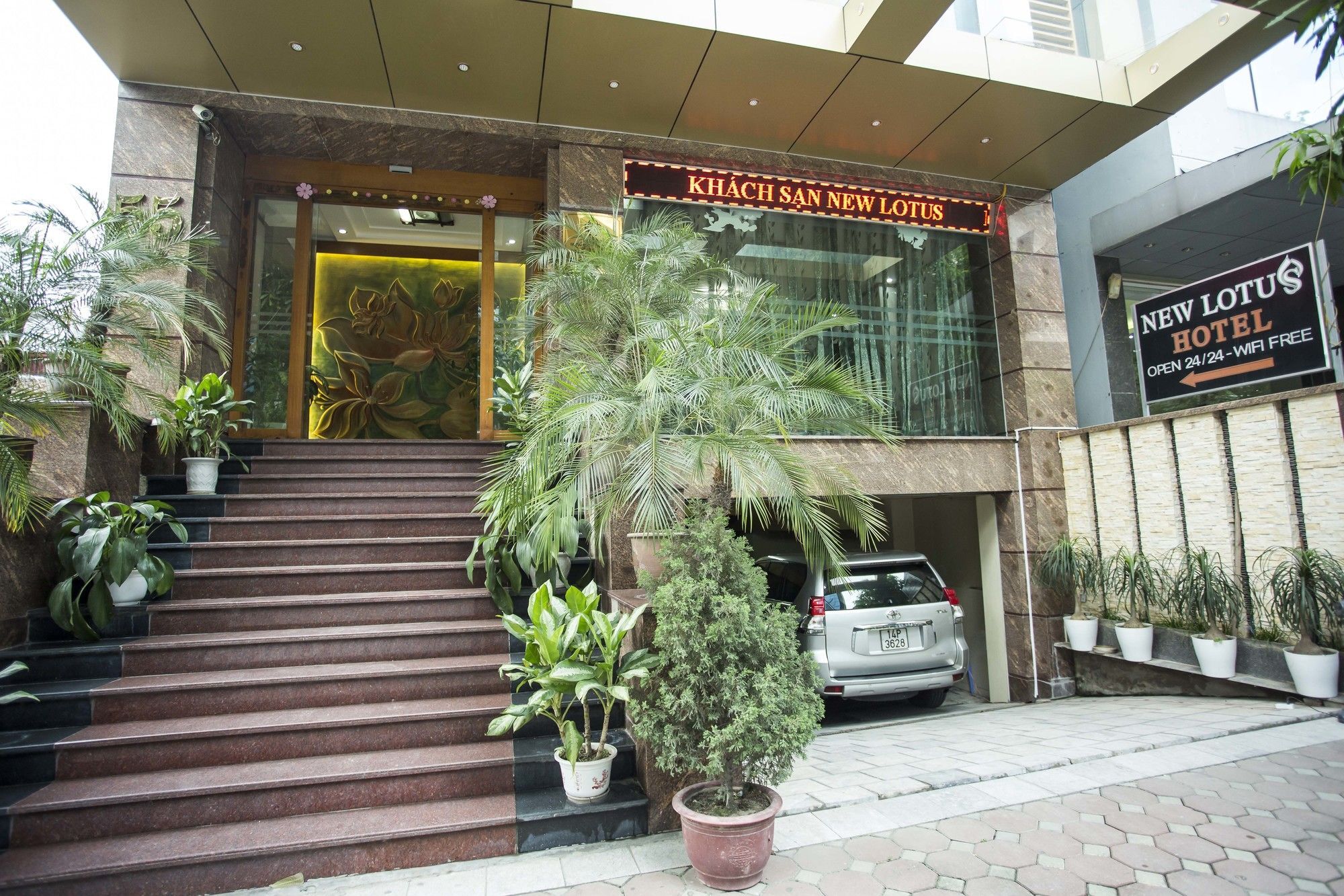 New Lotus Hotel Hanoi Exteriör bild